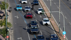 Κίνηση στους δρόμους τώρα live: Αυξημένη κίνηση τώρα σε Αττική Οδό και Κατεχάκη, συνεχίζονται τα προβλήματα στην κυκλοφορία