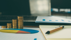 Μαγνήτης επενδυτικών κεφαλαίων τα Αμοιβαία Κεφάλαια: Γιατί έχουν εξελιχθεί σε πρωταγωνιστές της αγοράς
