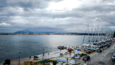 Καιρός: Συνεχίζονται οι ανοιξιάτικες ημέρες, πότε και σε ποιες περιοχές θα βρέξει