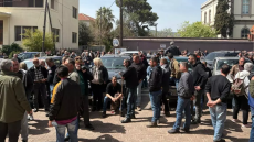 Δεν κάνουν πίσω οι αγρότες, συνεχίζεται το μπλόκο στο λιμάνι της Μυτιλήνης - Ανεστάλησαν δρομολόγια 