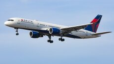 Νέο πρόβλημα για την Boeing: Αποκολλήθηκε τροχός αεροπλάνου πριν την απογείωση