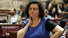 Ειδική στον Μπρεχτ η Βαλαβάνη των εσόδων