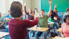 Σε ΦΕΚ οι διορισμοί εκπαιδευτικών σε ειδικότητες 4.451 κενών θέσεων