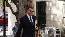 Τραγωδία στην Αίγινα: Ο Κούγιας στην εκπροσώπηση της οικογένειας του 44χρονου και της 5χρονης