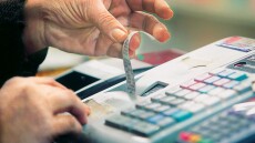 Κατά 3,5% ξεπέρασαν το στόχο τα έσοδα από τον ΦΠΑ