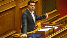 Τσίπρας: Ορόσημο για την έξοδο από την κρίση η συμφωνία για το χρέος 