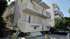 Νέες μαρτυρίες για τον σεισμό στην Κω: «Προσπάθησα να τρέξω, αλλά το κτίριο πήγαινε μπρος πίσω»