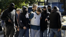 Τους τέσσερις «καθαρούς» συντρόφους του 29χρονου ψάχνουν οι αστυνομικοί