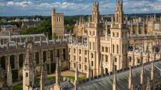 Paradise Papers: Επενδύσεις μέσω offshore έκαναν τα πανεπιστήμια Κέιμπριτζ και Οξφόρδης