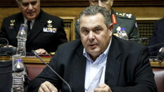 ΝΔ: Ο Τσίπρας επιτρέπει στον Καμμένο να χρησιμοποιεί το Πεντάγωνο ως βιλαέτι του