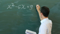 Σε απόγνωση οι εκπαιδευτικοί και στην Ιταλία, τα πανάκριβα ενοίκια τους αναγκάζουν να αρνούνται τους διορισμούς τους σε σχολεία του Βορρά, δίνουν 500 ευρώ για ένα δωμάτιο 