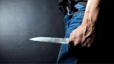 Συνελήφθη 27χρονος που μαχαίρωσε 19χρονο έξω από μπαρ στα Μάλια