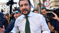 Ο Σαλβίνι επανεξελέγη γραμματέας της Λέγκα: Η Ιταλία δεν μπορεί να συνεχίσει να στέλνει χρήματα και όπλα στην Ουκρανία