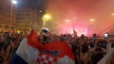 Μουντιάλ 2018: «Κάηκε» το Ζάγκρεμπ μετά την ιστορική πρόκριση της Κροατίας στον τελικό