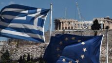 Times: Έξοδος... μετά το σύντομο φλερτ με τη χίμαιρα των σοσιαλιστικών πολιτικών