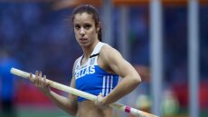 Στεφανίδη: «Γιατί επιτρέπεται ο κόσμος σε συναυλίες και θέατρα και όχι στους αγώνες;» 