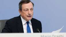 Ντράγκι: Βασική πρόκληση για τις ελληνικές τράπεζες η μείωση των NPEs