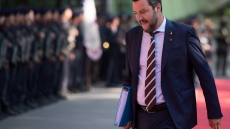 Ο Σαλβίνι παρομοίασε τους μετανάστες από την Αφρική με «σκλάβους»