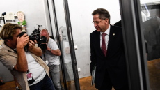 Γερμανία: Η Μέρκελ καρατόμησε τον επικεφαλής των μυστικών υπηρεσιών