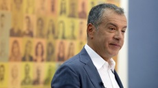 Σταύρος Θεοδωράκης για Φύσσα:  Θέλω να μην κυκλοφορούν ελεύθεροι οι δολοφόνοι του Παύλου και του Παύλου