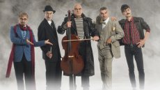 «Η συμμορία των 5» σε σκηνοθεσία Κακλέα στο θέατρο Κιβωτός