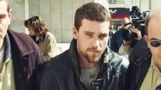 Νέα αναβολή στη δίκη του Πάσσαρη - «Θέλει να δικαστεί στην Ελλάδα», λέει ο συνήγορος του