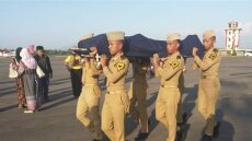  Ινδονησία: Ήρωας ελεγκτής θυσιάστηκε για να μην εγκαταλείψει το πόστο του την ώρα του φονικού σεισμού