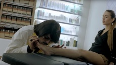 Σεξιστική διαφήμιση καταγγέλλει ο Φαρμακευτικός Σύλλογος Αττικής