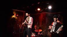  Η γαλλική μπάντα "Les Enfants de Pigalle στο «μικρό Παρίσι» των Αθηνών