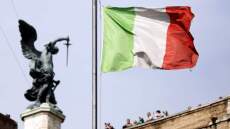 Ιταλία: Υποχωρούν οι αποδόσεις των ιταλικών ομολόγων 