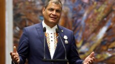 Ο πρώην πρόεδρος του Ισημερινού διώκεται στη χώρα του και ζήτησε άσυλο στο Βέλγιο 