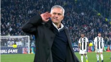 Χαμός στο Τορίνο με το «δεν σας ακούω» του Μουρίνιο στους οπαδούς της Γιουβέντους