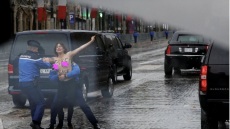 Οι Γάλλοι απαντούν στις επικρίσεις για τις Femen: «Δεν είναι όπλο μαζικής καταστροφής» 