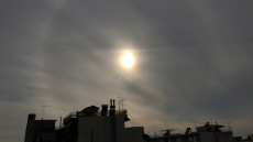 Ένα εντυπωσιακό ηλιακό φαινόμενο στον ουρανό του Αγρινίου