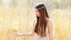 3+1 σπιτικές μάσκες που θα κάνουν τα μαλλιά σου να μακρύνουν αστραπιαία