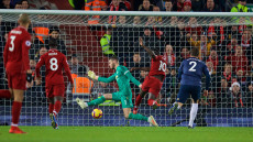 Premier League, Λίβερπουλ-Μάντσεστερ Γιουνάιτεντ 3-1: Με ήρωα τον Σακίρι πάτησε ξανά στην κορυφή