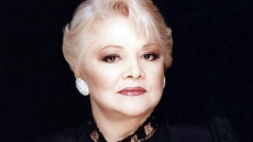 Μαίρη Λίντα: Γιατί να μην έρθω εγώ στο Γηροκομείο;