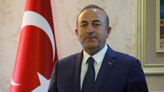 Το βιολί της η Τουρκία: «Έτοιμοι για συνομιλίες με την Ελλάδα χωρίς προϋποθέσεις»