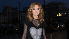 Το τελευταίο αντίο στη Μαριάννα Τόλη