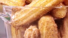 Churros, οι λουκουμάδες στα ισπανικά