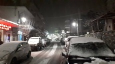 Έφτασε «αγριεμένος» ο Τηλέμαχος στην Κρήτη: Έντονη χιονόπτωση στα Ανώγεια