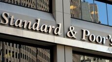 S&P: Αναβαθμίζει σε θετικές τις προοπτικές για Eurobank, Εθνική και Πειραιώς