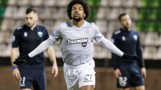 Ανανέωσε και ο Μπίσεσβαρ στον ΠΑΟΚ!