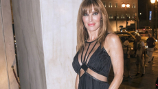 Η Βίκυ Χατζηβασιλείου γράφει για το συλλαλητήριο: «Φωνή λαού, οργή Θεού»! 