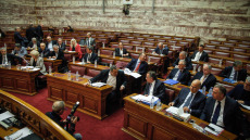 Συμφωνία των Πρεσπών: Εγκρίθηκε από την Επιτροπή Εξωτερικών και Άμυνας - Αύριο στην Ολομέλεια 