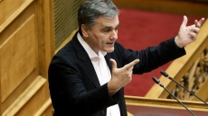 Τσακαλώτος: Όλοι είμαστε υπερήφανοι για την ιστορία αλλά για ποια ιστορία; Για την ίδια;