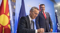 Το ΝΑΤΟ ενέκρινε το πρωτόκολλο εισδοχής των Σκοπίων