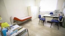 Η πρωτοβάθμια φροντίδα υγείας δεν λειτουργεί αλλά δίνουν 25.000 ευρώ σε 29χρονη για την... διαφήμισή της!