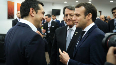 «Ακροδεξιοί λαϊκιστές» και «χωρίς μυαλό» για τον Τσίπρα όσοι διαδήλωσαν για το ξεπούλημα της Μακεδονίας