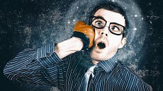 Αυτοκαταστροφική συμπεριφορά: Γιατί και πώς σαμποτάρουμε τον εαυτό μας